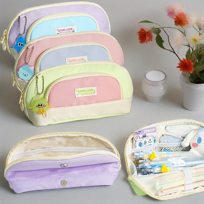 Stationery Office And School Supply Stores - 연필 가방 대형 오프닝 디자인 파티션